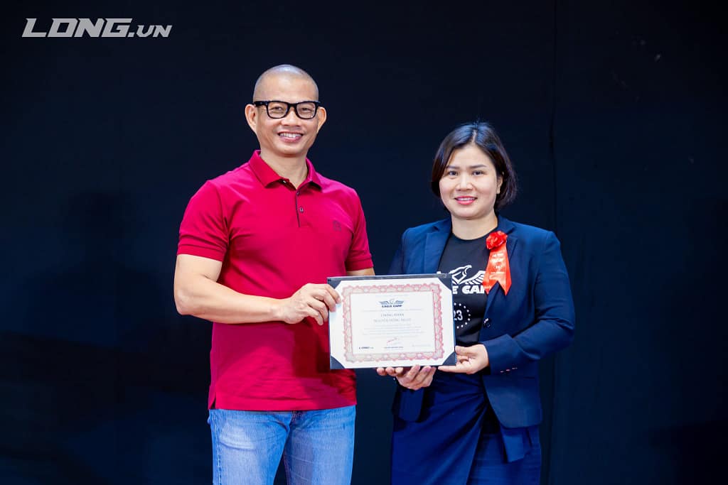 Chuyên gia tâm lý Nguyễn Hồng Ngọc