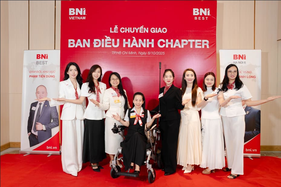 An Phạm chia sẻ tại workshop xây hệ thống vận hành cho SME