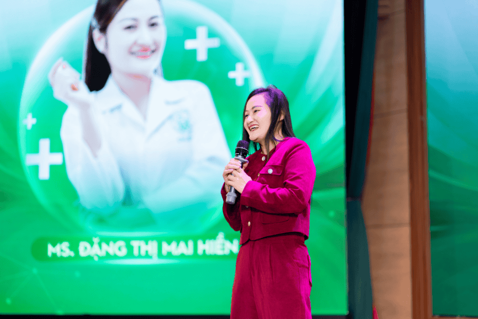 Đặng Thị Mai Hiền giảng dạy dinh dưỡng ứng dụng tại Học viện Nutrime